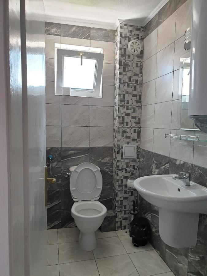 Guest House Taligarov Pomorie Exterior photo