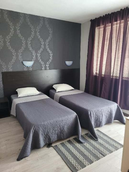 Guest House Taligarov Pomorie Exterior photo
